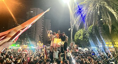 Galatasaray'ın şampiyonluğu Adana'da kutlandı