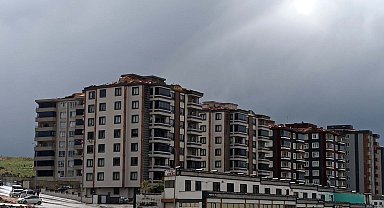 Gaziantep'te fırtınanın hasarı gün ağarınca ortaya çıktı