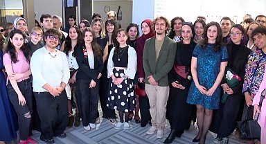 Genç sanatçıların 'ARZUHAL' sergisi İstiklal Sanat Galerisi'nde