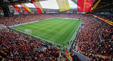 Göztepe evinde son kez sahne alacak