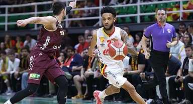 Göztepe - Parmos Bordo BK: 73-71