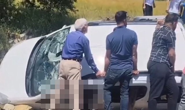 Hafif ticari araca silahlı saldırıda öldü, eşi ve oğlu yaralandı