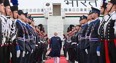 Hindistan Başbakanı Modi, İtalyan mevkidaşı Meloni ile görüştü