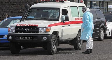 Hollanda'da bir kabin memuru hantavirüs şüphesiyle hastaneye kaldırıldı