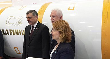 İçişleri Bakanı Çiftçi, SAHA 2026'yı ziyaret etti