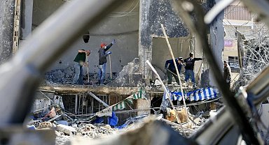 İsrail, Lübnan'ın Nebatiye kentinde yaşayanlardan evlerini terk etmelerini istedi