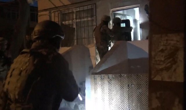 İstanbul merkezli 16 ilde DEAŞ operasyonu: 43 şüpheli yakalandı Görüntü eklendi