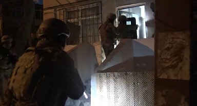 İstanbul merkezli 16 ilde DEAŞ operasyonu: 43 şüpheli yakalandı Görüntü eklendi