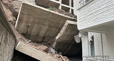 İstinat duvarı çöktü; 4 katlı binanın 8 dairesi tahliye edildi