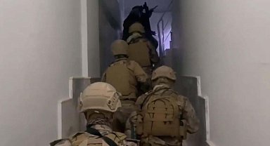 İzmir'de FETÖ operasyonu: 'Emniyet imamının' da olduğu 9 şüpheliye gözaltı