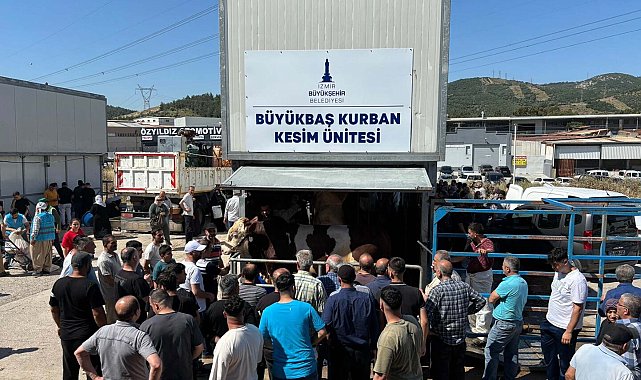 İzmir'de kurban kesim yoğunluğu