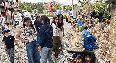 Kapadokya'da bayram tatili yoğunluğu