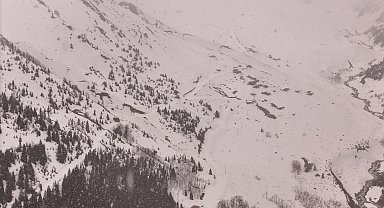 Karadeniz zirvelerinde 'mayıs karı'