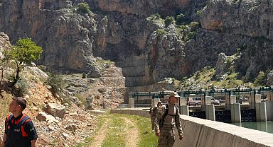 Kayıp 2 çocuk babası, kanyonda aranıyor