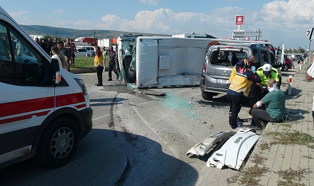 Kilis'te zincirleme kaza; 8 yaralı