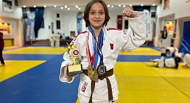 Küçük judocu Melisa'dan, 1 ayda 5 altın madalya