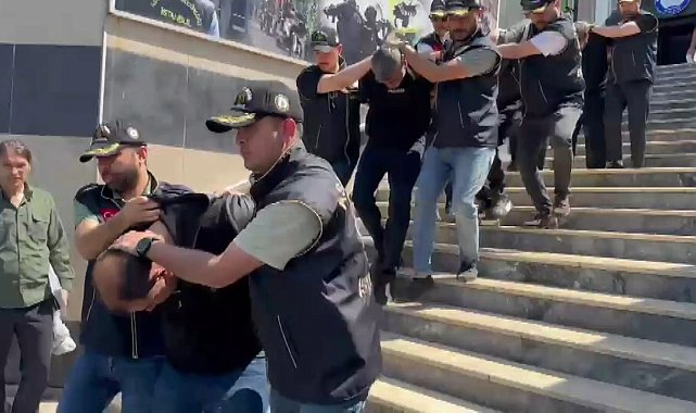 Küçükçekmece'de alacaklısını pencereden atarak öldürdükleri iddia edilen 4 şüpheli yakalandı