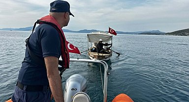 Kuşadası açıklarında sürüklenen teknedeki 3 kişi kurtarıldı