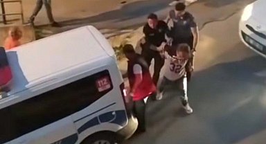 Kuşadası'nda araçlara zarar veren alkollü kişi gözaltına alındı
