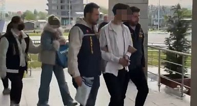 Kütahya'da kuyumcuyu düşük ayarlı altınla dolandıran 4 şüpheli yakalandı