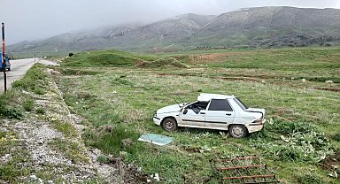 Malatya'da otomobil şarampole devrildi: 6 yaralı