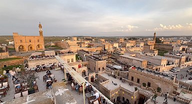 Midyat, 'Uzak Şehir' ile turizmde en yoğun dönemini yaşıyor