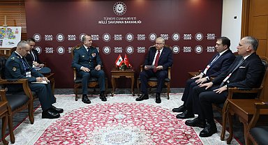 Milli Savunma Bakanı Yaşar Güler, Lübnan Silahlı Kuvvetler Komutanı Korgeneral Haykal ile görüştü