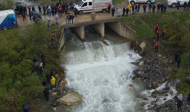 Muş'ta derede kaybolan kadının eşyaları bulundu