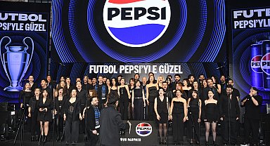 Necati Ateş ve Cenk Tosun, UEFA Şampiyonlar Ligi için düzenlenen özel maç izleme etkinliğine katıldı
