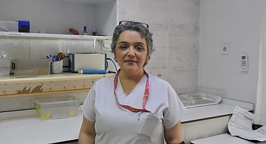 Necla hemşire engel tanımıyor; annelik çok güzel bir duygu