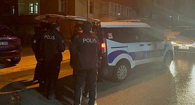 Operasyonda gözaltına alınan şüpheli, kelepçeli halde kaçtı