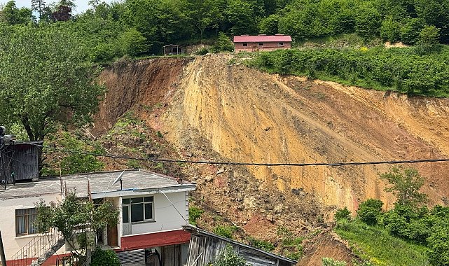 Ordu'da heyelan kamerada