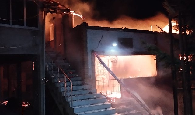 Ordu'da yayladaki 3 ev yandı