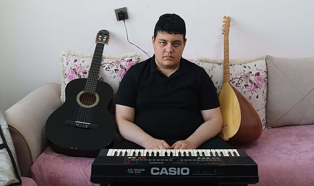 Otizmli Yusuf, müzikle hayata tutundu