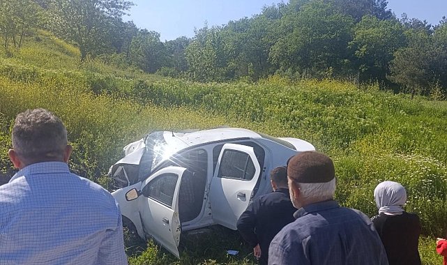 Otomobil istinat duvarına çarptı: 3 ölü, 1 yaralı