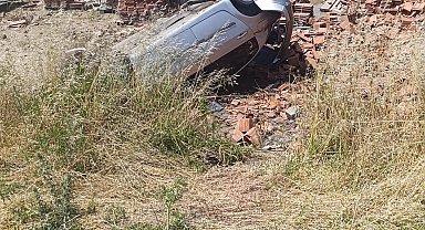 Otomobille çarpışan motosikletin sürücüsü öldü