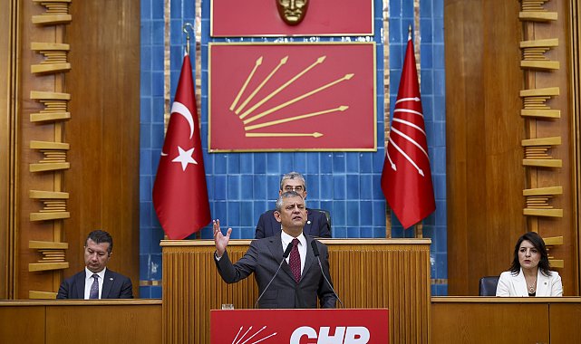 Özgür Özel: CHP teslim olanların değil, iktidarlara yürüyenlerin partisidir