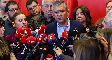 Özgür Özel: Herkesin beklentisi 40 günlük sürede kurultayın toplanması