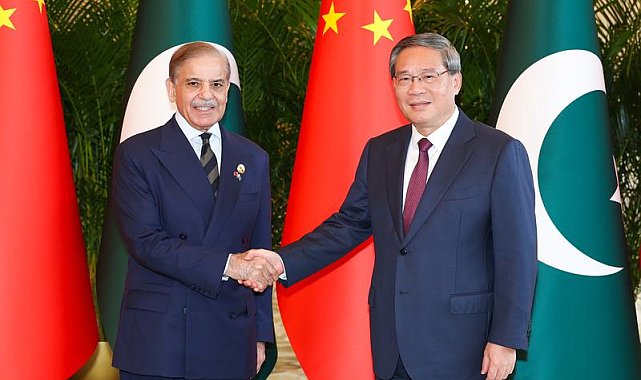 Pakistan Başbakanı Şerif, Çin'e resmi ziyarette bulunacak
