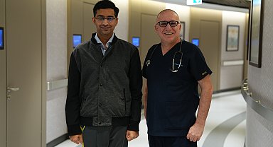 Pakistanlı doktor, kalp ameliyatı için İstanbul'a geldi
