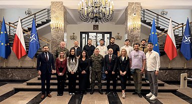 Polonyalı General Pidanty: Türkiye, elektronik harp ve Bayraktar başarısıyla NATO'da kilit ortaktır