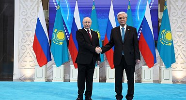 Rusya Devlet Başkanı Putin, Kazakistan'da