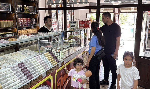 Safranbolu'nun meşhur lokumcularında bayram yoğunluğu