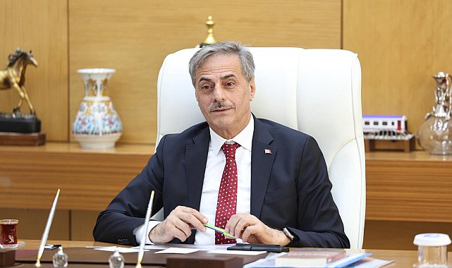 Sakarya Büyükşehir Belediye Başkanı Alemdar'dan tramvay hattı açıklaması