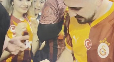 Şampiyonluk kutlamasında sürpriz evlilik teklifi