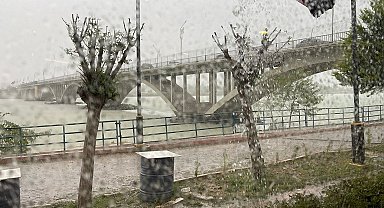 Şanlıurfa'da fırtınanın izleri siliniyor