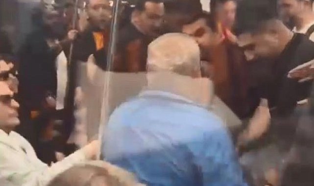 Sarıyer'de metroda küfürlü tezahürat kavgasına oklavayla müdahale; 2 şüpheli yakalandı Ek görüntüyle