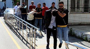 Silahlı saldırının failleri 500 saatlik kamera görüntüsünden tespit edilip, yakalandı