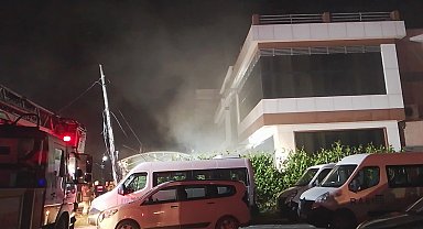 Silivri'de fabrikada çıkan yangın söndürüldü