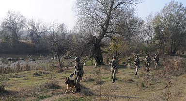 Sınırda yakalanan 2 FETÖ şüphelisi tutuklandı